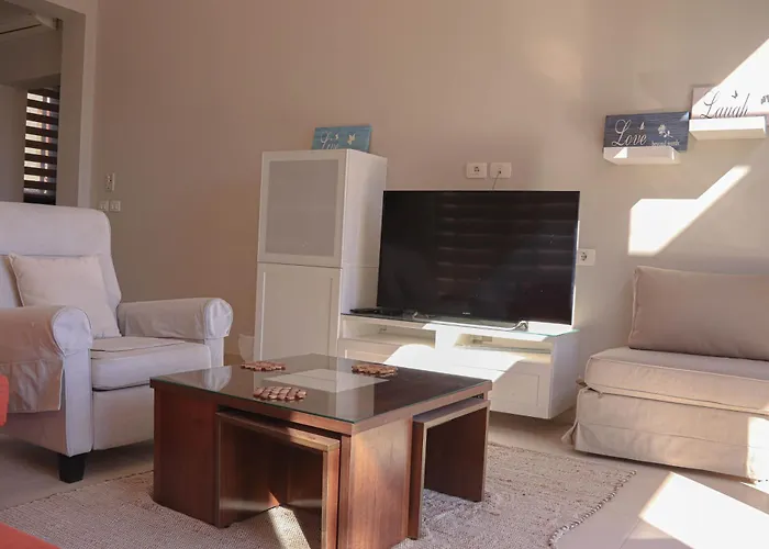 Astounding 3bdr Tawila Pool Front Haroun House فيلة
